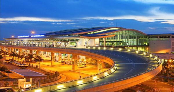 Da Nang Airport (Da Nang International Airport) .2